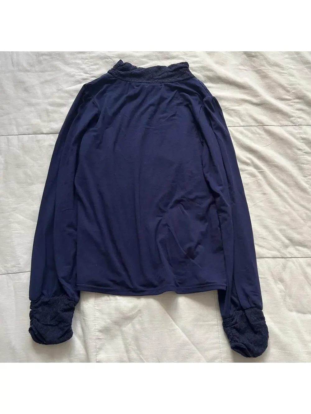 Axes Femme Navy Turtleneck Lace Pearl Ruffle Long Sleeve Top Medium Japan